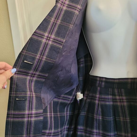 Vintage academia plaid suit with original gold buttons - Picture 8 of 16